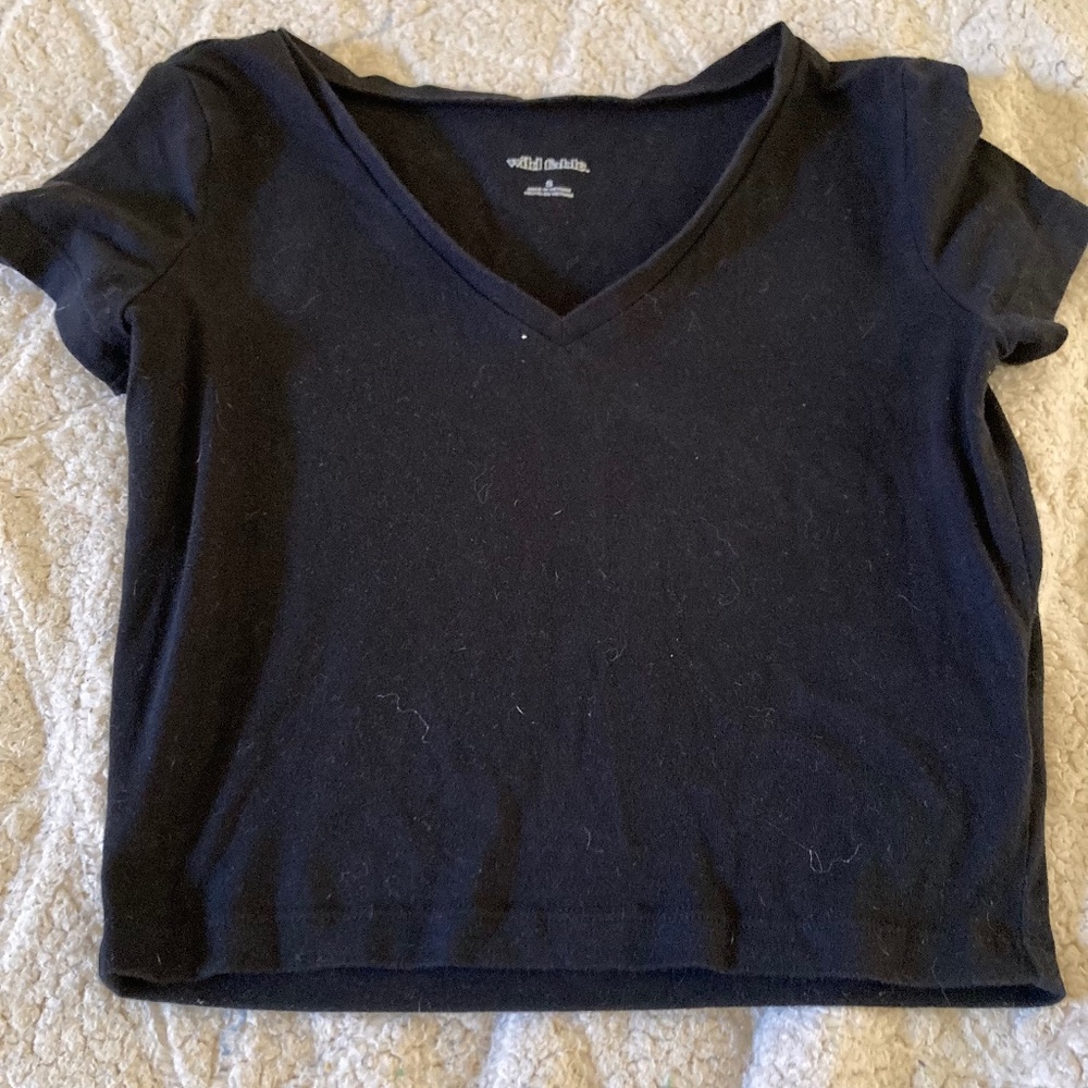 Women’s Short Crop Top T-Shirt V-Neck